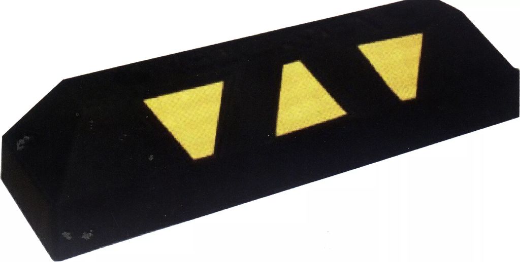 TOPE PARA ESTACIONAMIENTO DE HULE NEGRO CON REFLEJANTES AMARILLOS, LC