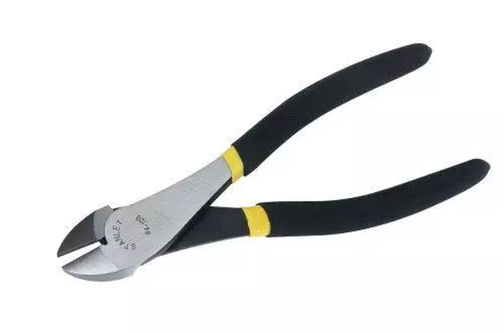 PINZA PARA ELECTRICISTA 6" DE CORTE DIAGONAL, STANLEY